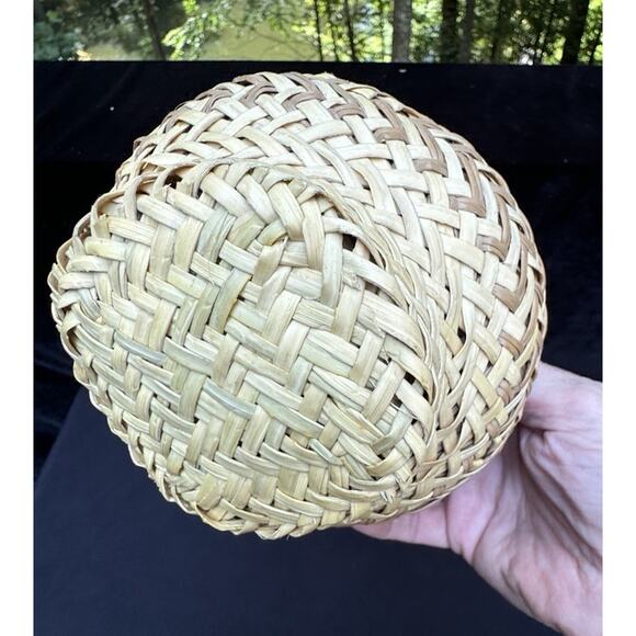 Native American Hand Woven Pine Needle Basket -W/Handles 5” Tall -C9 - Picture 4 of 9